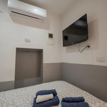 Lighthouse Flat Oda ve Kahvaltı Taranto