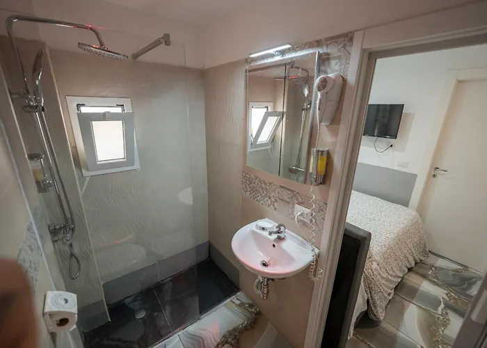 Bed & Breakfast Lighthouse Flat 3*