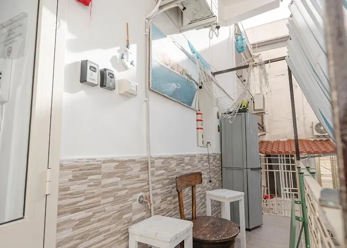 Bed & Breakfast Lighthouse Flat 3*